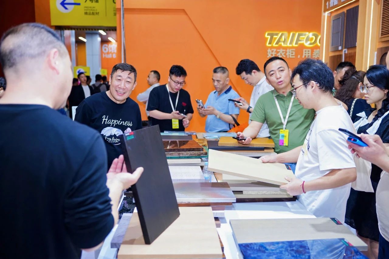 参加2026中国大型广州定制衣柜材料展览会【官方时间及位置】